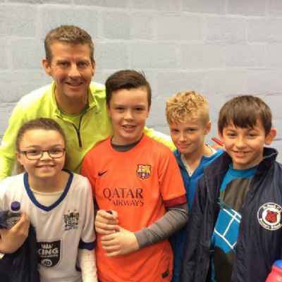 Today, four of our children got the opportunity to meet and take part in a running session with Steve Cram!